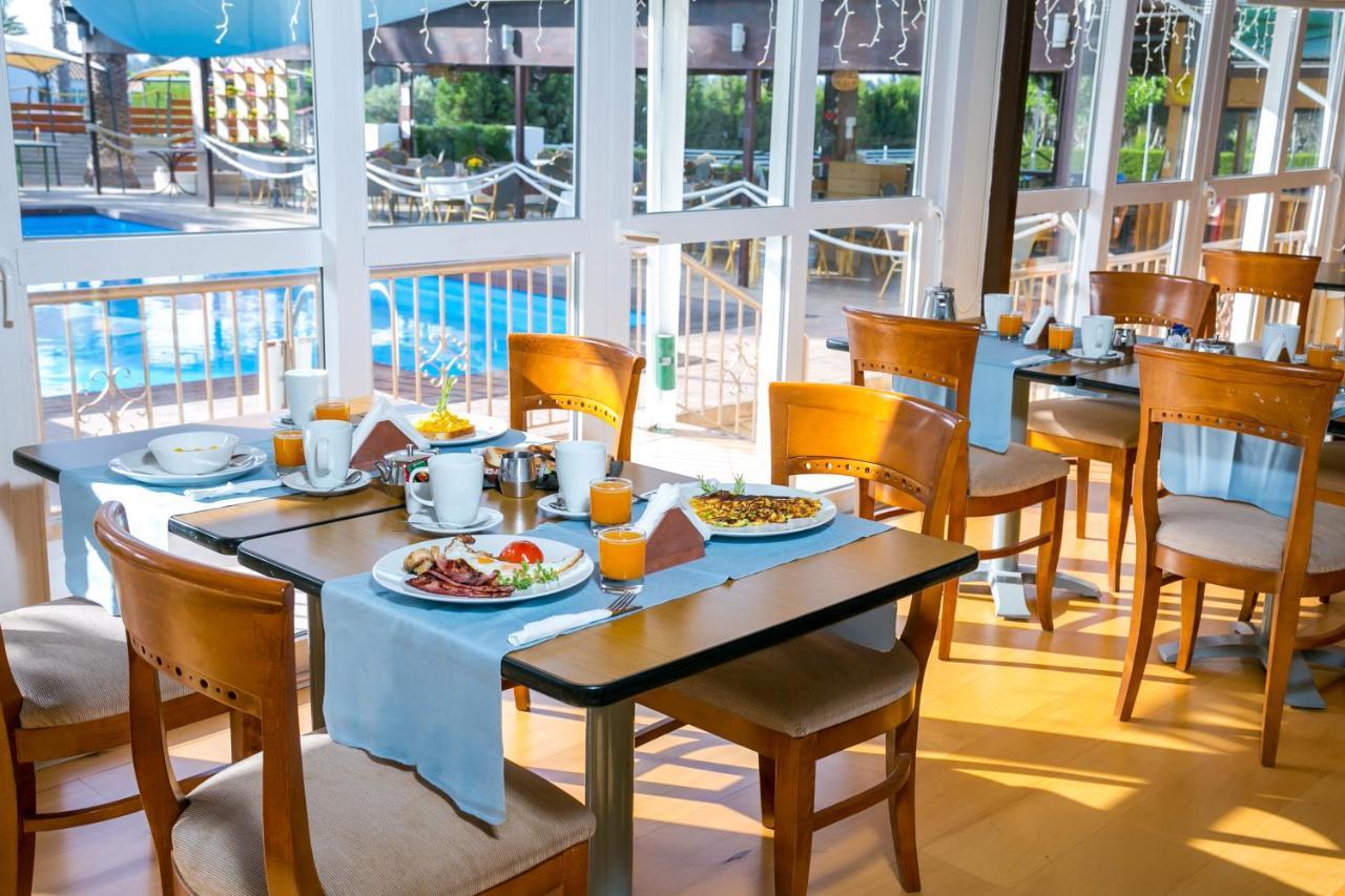 Fitosinn Hotel Geroskipou Екстериор снимка