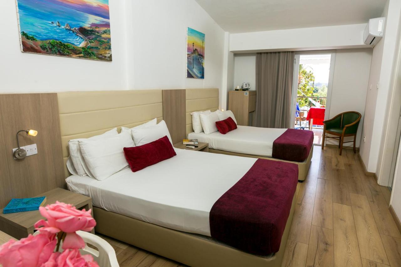 Fitosinn Hotel Geroskipou Екстериор снимка
