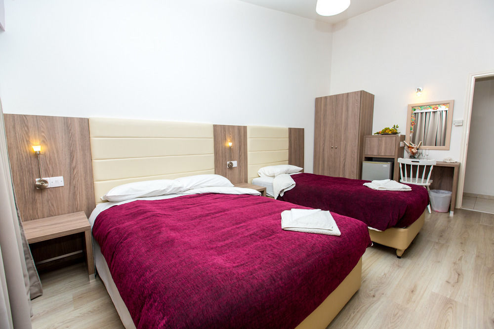 Fitosinn Hotel Geroskipou Екстериор снимка